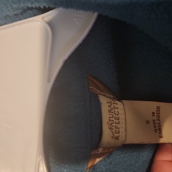 Natural reflection zipp up sweater - Picture 2 of 3